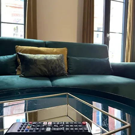 Appart.confortable, Place Dupuy. Apartment *